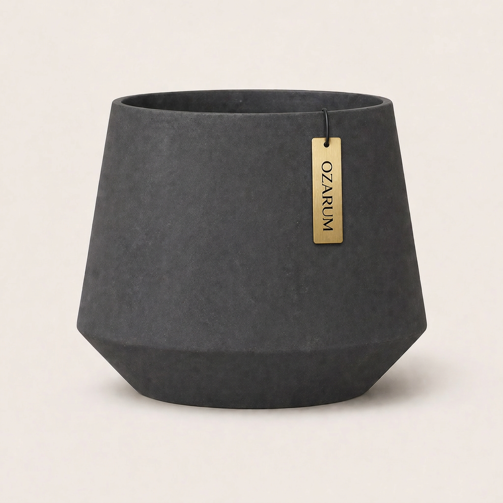 Maldives — macetero escultórico de hormigón de gran formato